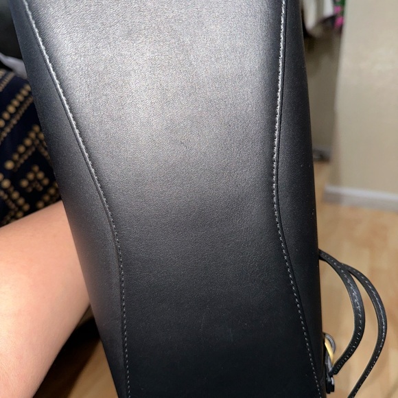 Balenciaga City Neo Smooth leather bag in medium size - Picture 4 of 7